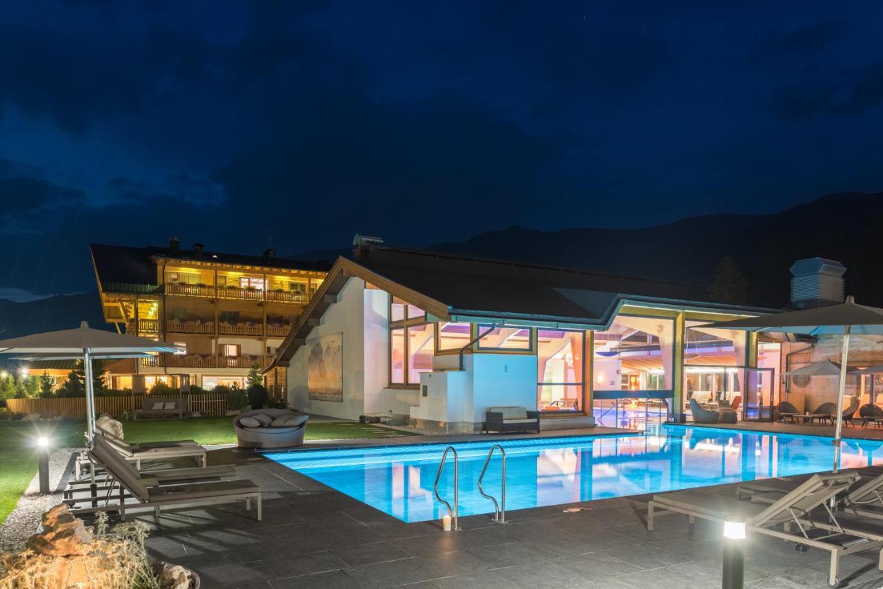 Bad Moos - Aqua Spa Resort Sexten Екстер'єр фото