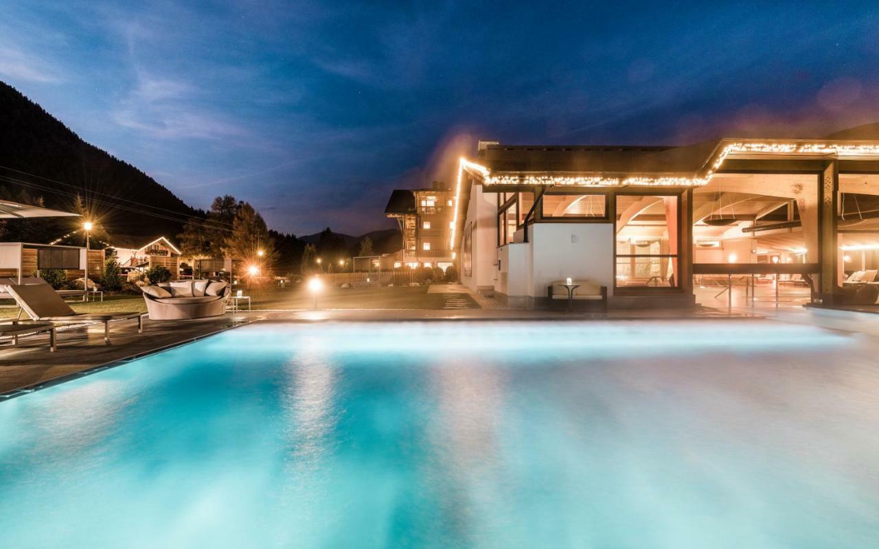 Bad Moos - Aqua Spa Resort Sexten Екстер'єр фото